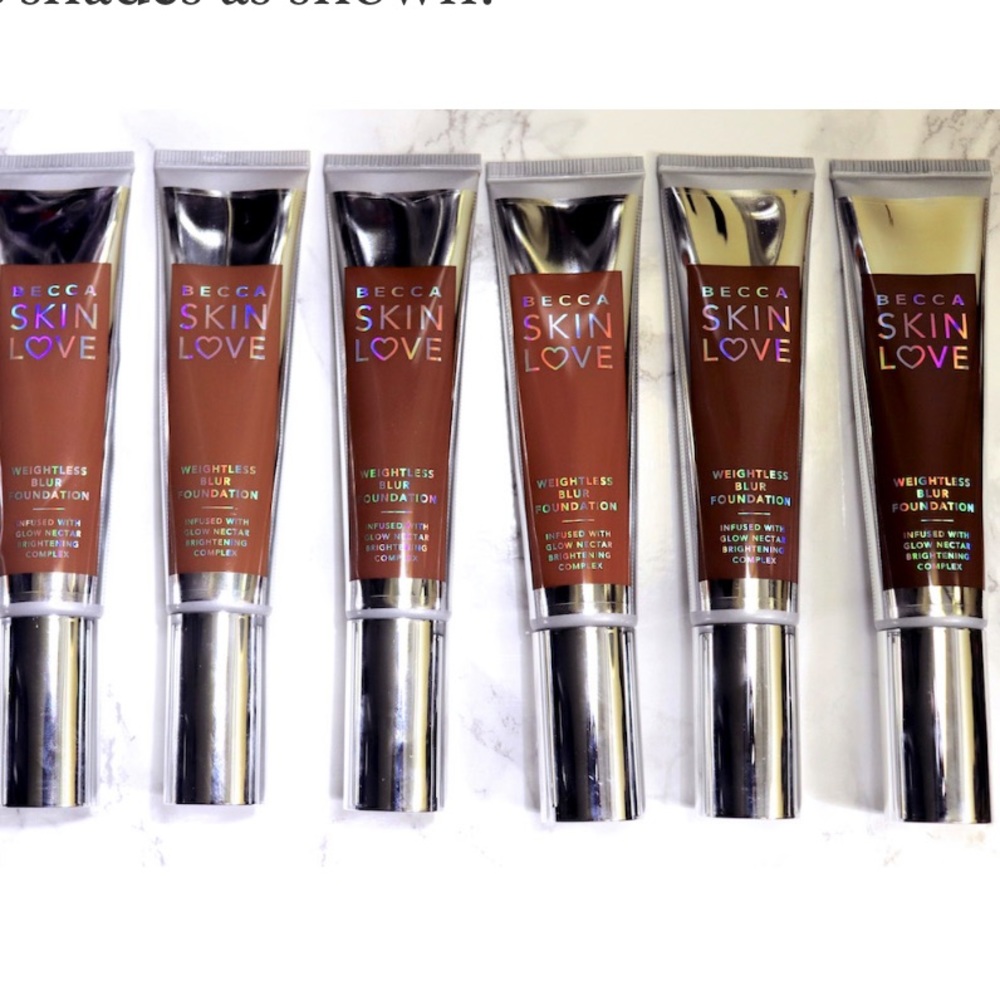 New BECCA’s Skin Love Cacao Blur Foundation - Picture 3 of 8